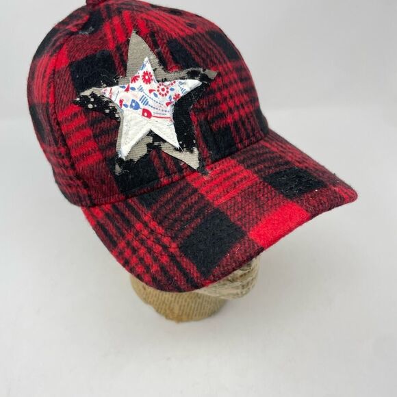 Madam P. Buffalo Plaid with Vintage Quilt Stars Baseball Caps - Adjustable size - Picture 1 of 9